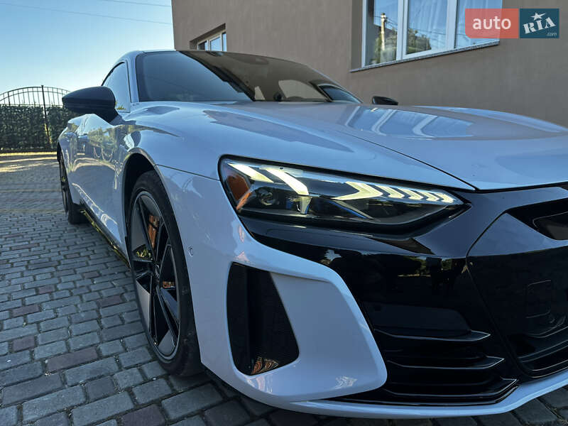 Купе Audi RS e-tron GT 2021 в Стрые