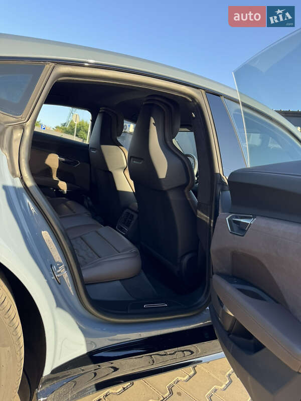 Купе Audi RS e-tron GT 2023 в Одессе фото 5 Купе Audi RS e-tron GT 2023 в Одессе