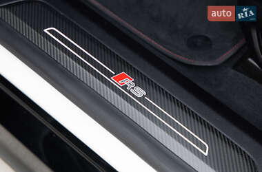 Купе Audi RS e-tron GT 2021 в 