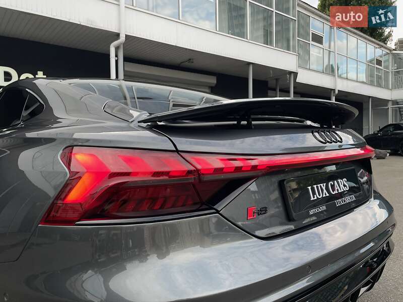 Купе Audi RS e-tron GT 2022 в Києві