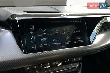 Купе Audi RS e-tron GT 2022 в 