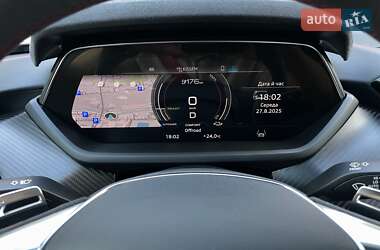 Купе Audi RS e-tron GT 2022 в 