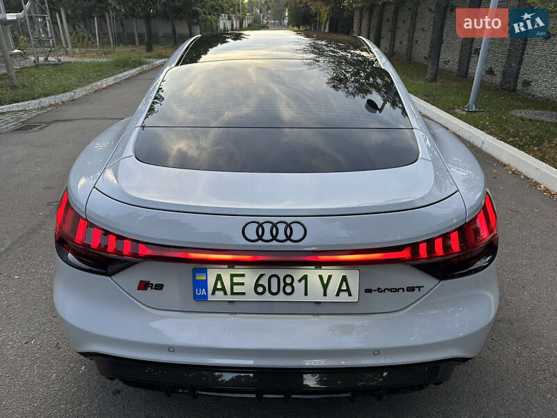Купе Audi RS e-tron GT 2022 в Дніпрі