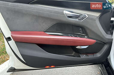 Купе Audi RS e-tron GT 2022 в 
