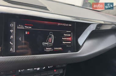 Купе Audi RS e-tron GT 2021 в 