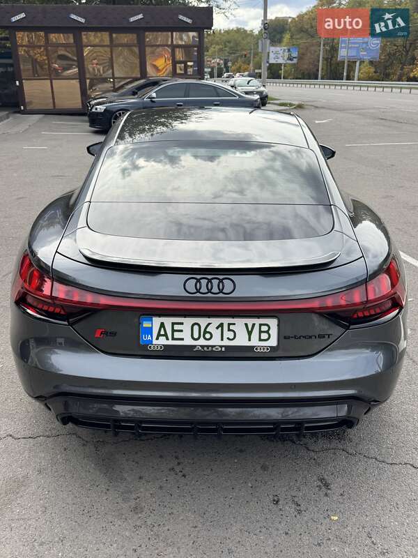 Купе Audi RS e-tron GT 2024 в Дніпрі