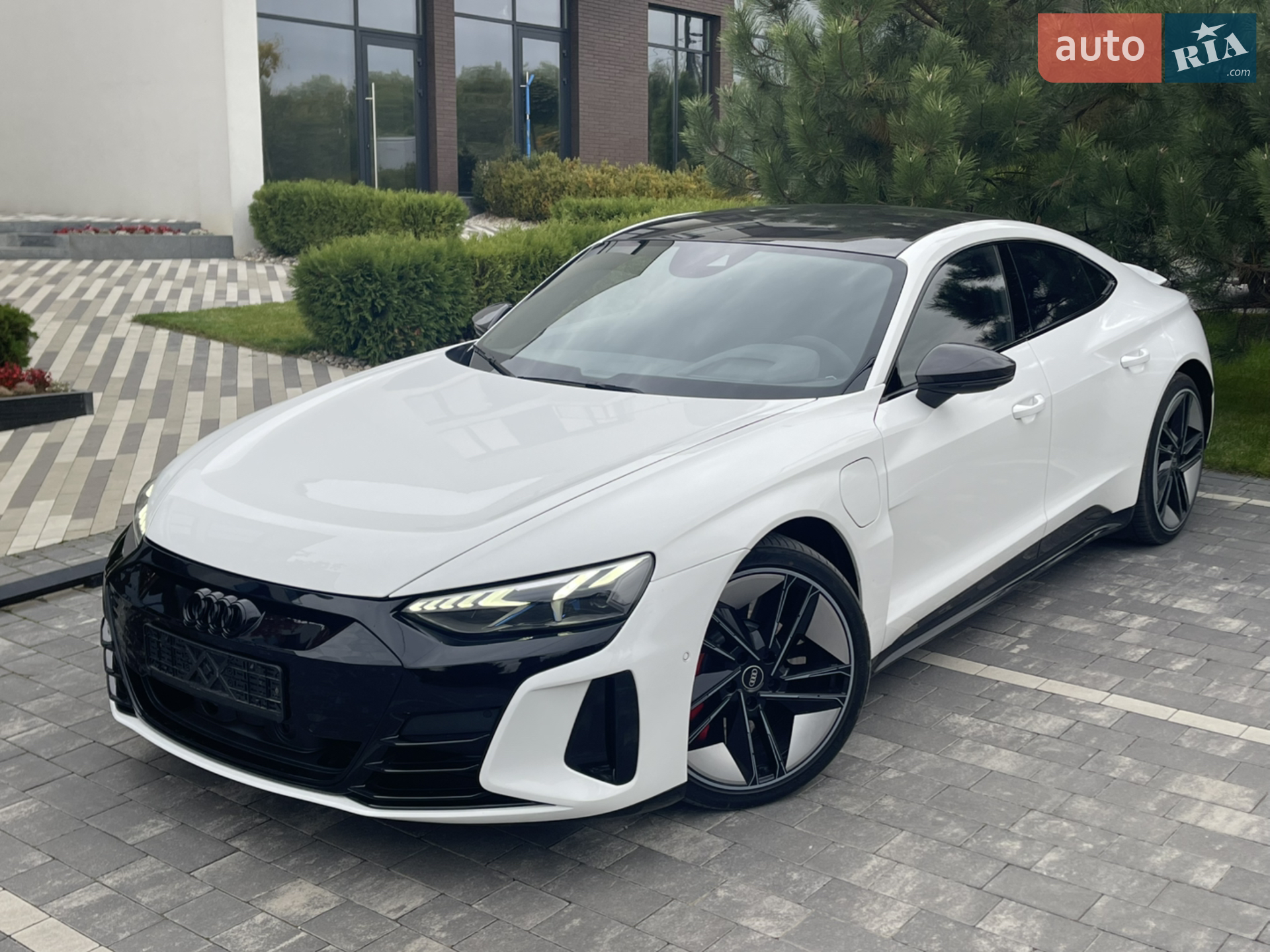 Audi RS e-tron GT 2021