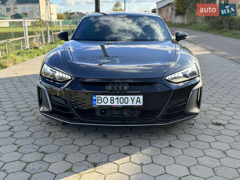 Купе Audi RS e-tron GT 2024 в Тернополе