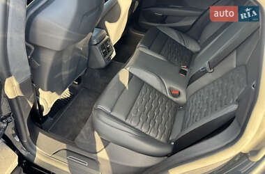 Купе Audi RS e-tron GT 2024 в 