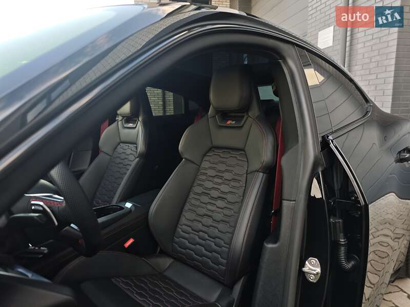 Купе Audi RS e-tron GT 2023 в Луцьку фото 39 Купе Audi RS e-tron GT 2023 в Луцьку
