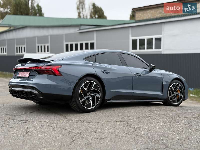 Купе Audi RS e-tron GT 2024 в Києві фото 8 Купе Audi RS e-tron GT 2024 в Києві