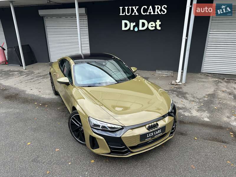 Купе Audi RS e-tron GT 2021 в Киеве фото 27 Купе Audi RS e-tron GT 2021 в Киеве