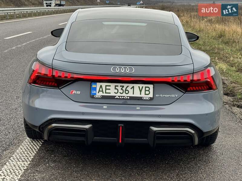 Купе Audi RS e-tron GT 2024 в Дніпрі