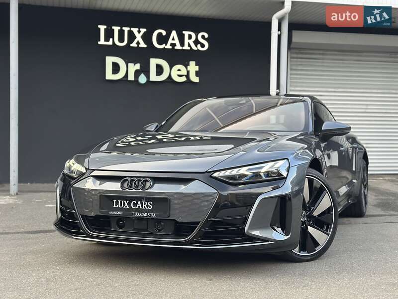 Купе Audi RS e-tron GT 2023 в Киеве