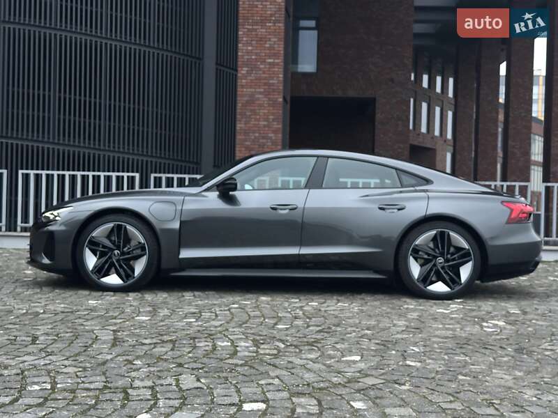 Купе Audi RS e-tron GT 2023 в Днепре