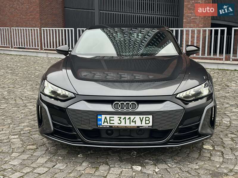 Купе Audi RS e-tron GT 2023 в Днепре