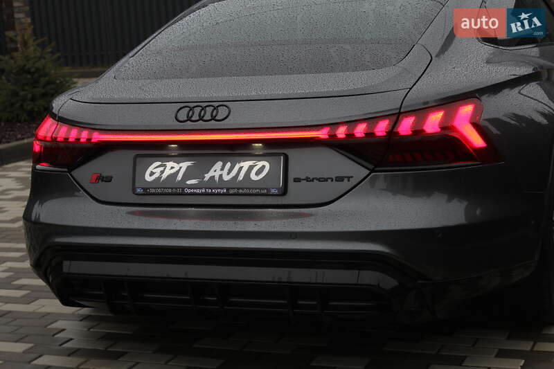Купе Audi RS e-tron GT 2022 в Києві