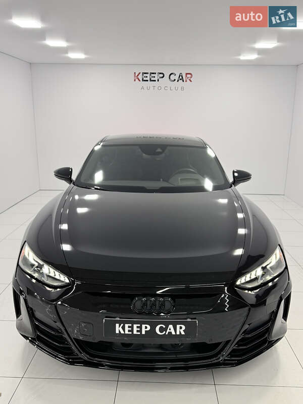 Купе Audi RS e-tron GT 2023 в Одесі
