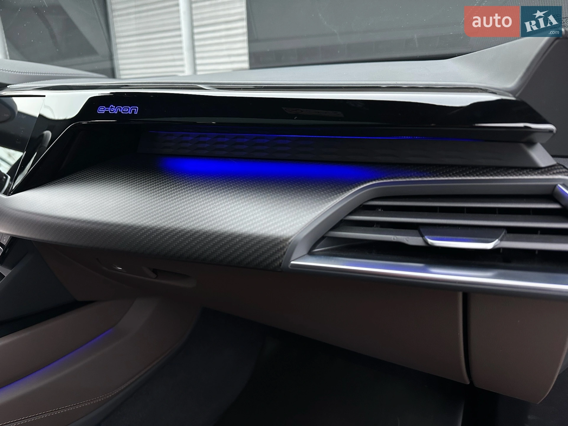 2024 Audi RS e-tron GT - мініатюра 65