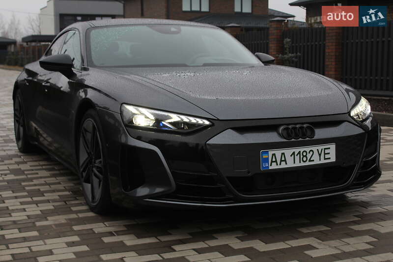 Audi RS e-tron GT 2022