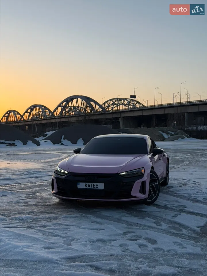 2021 Audi RS e-tron GT - мініатюра 41