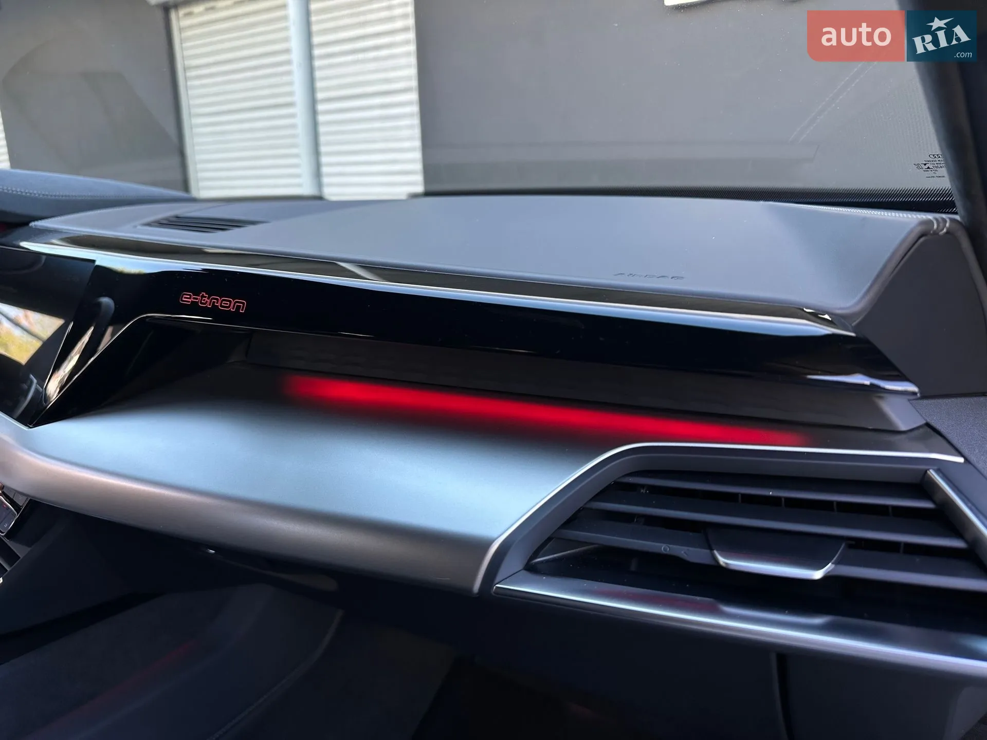 2022 Audi RS e-tron GT - мініатюра 63