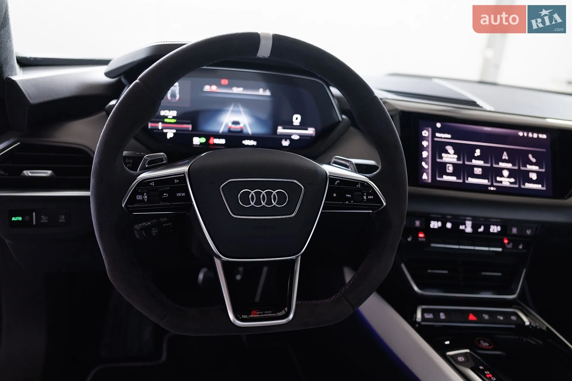 2024 Audi RS e-tron GT - мініатюра 31