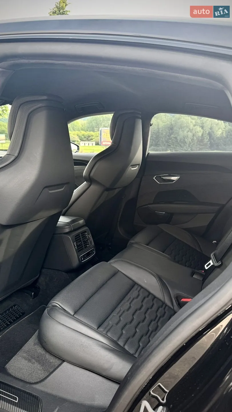 2021 Audi RS e-tron GT - мініатюра 18