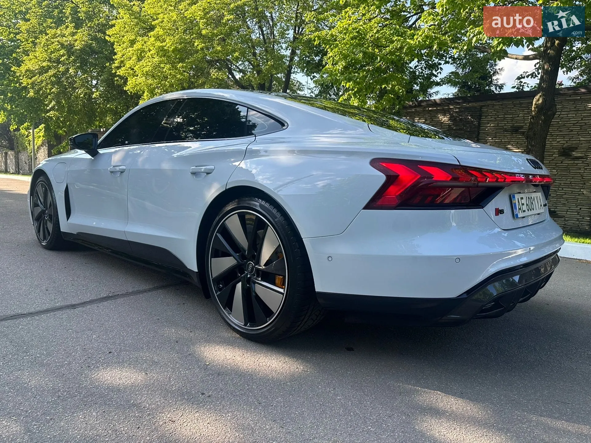 2022 Audi RS e-tron GT - мініатюра 24