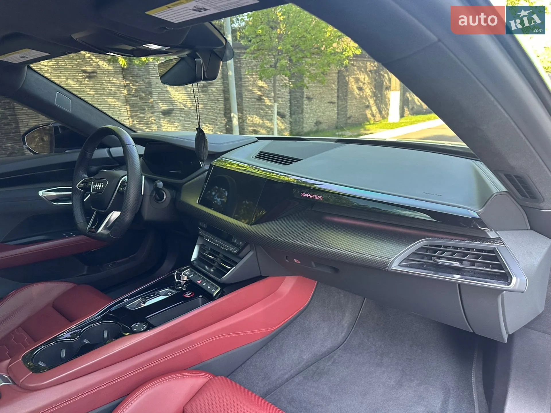 2022 Audi RS e-tron GT - мініатюра 97