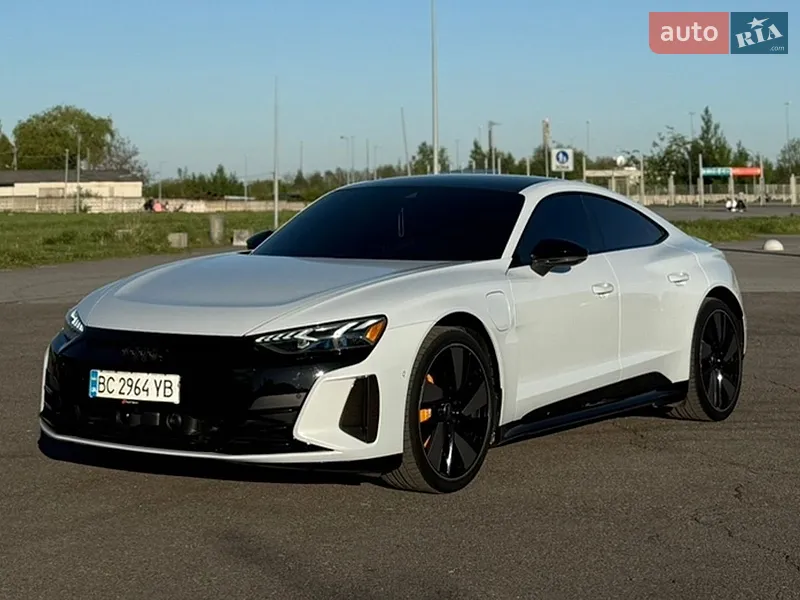 Audi RS e-tron GT 2022