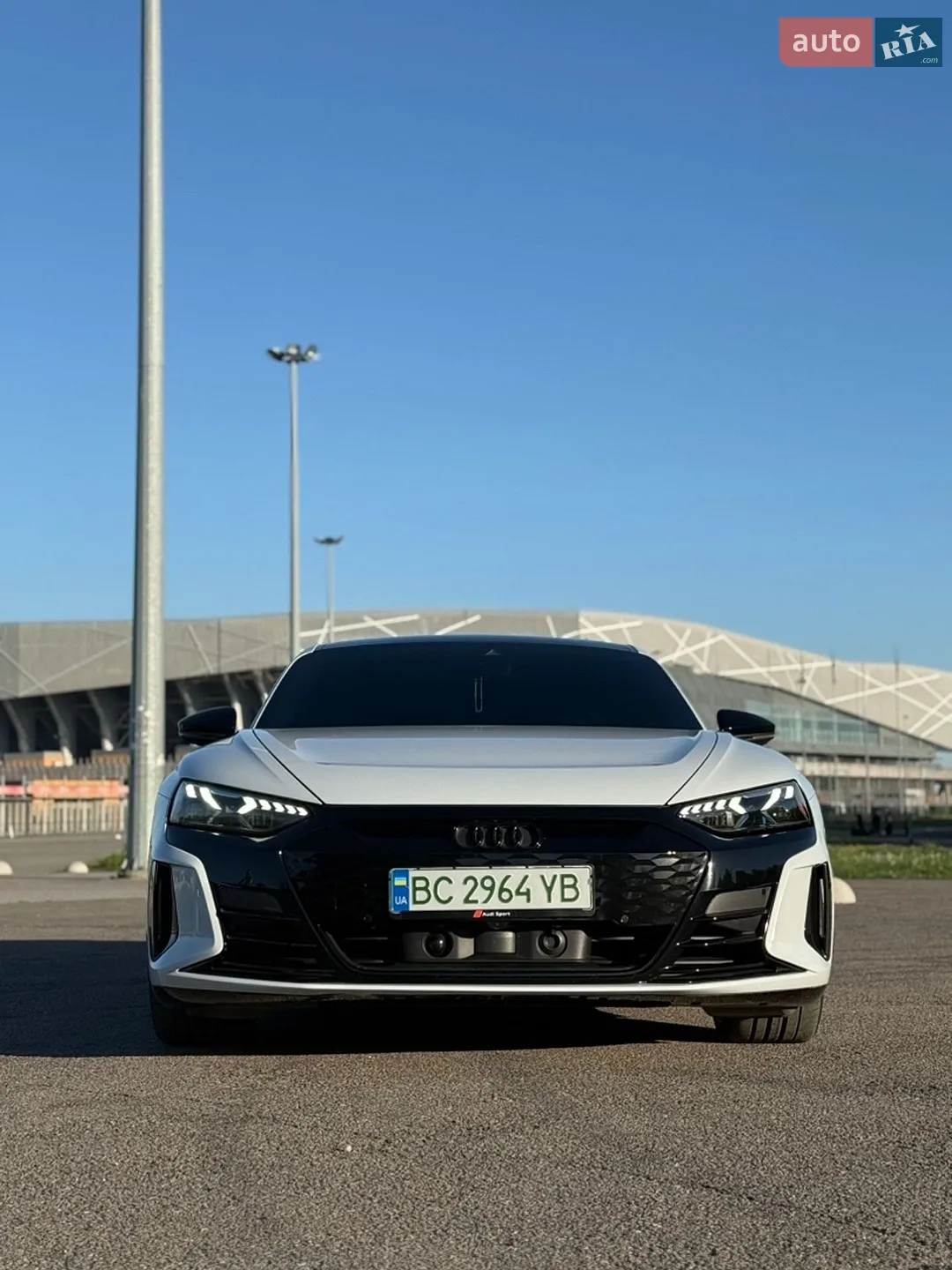 2022 Audi RS e-tron GT - мініатюра 12