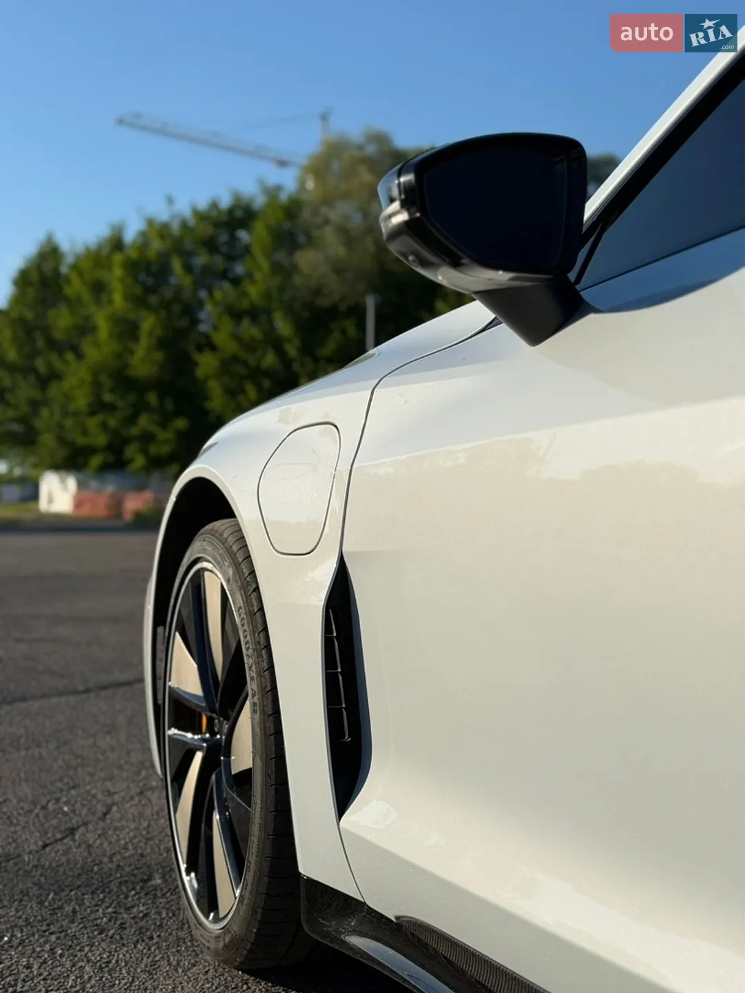 2022 Audi RS e-tron GT - мініатюра 16