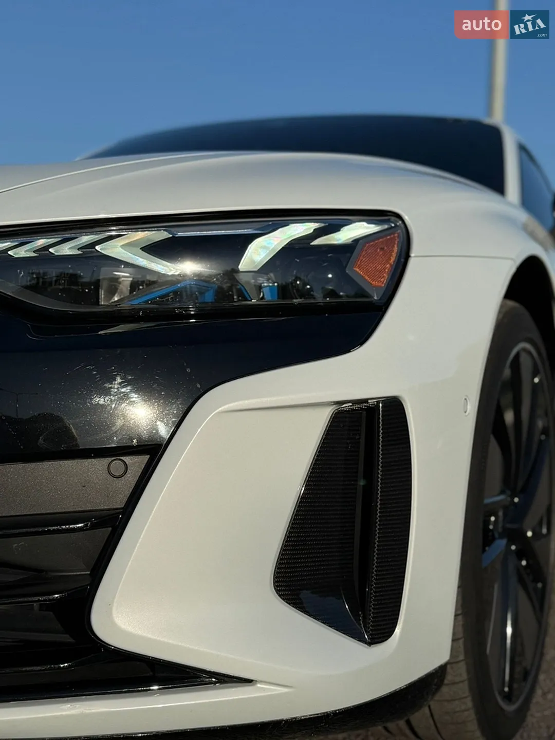 2022 Audi RS e-tron GT - мініатюра 18