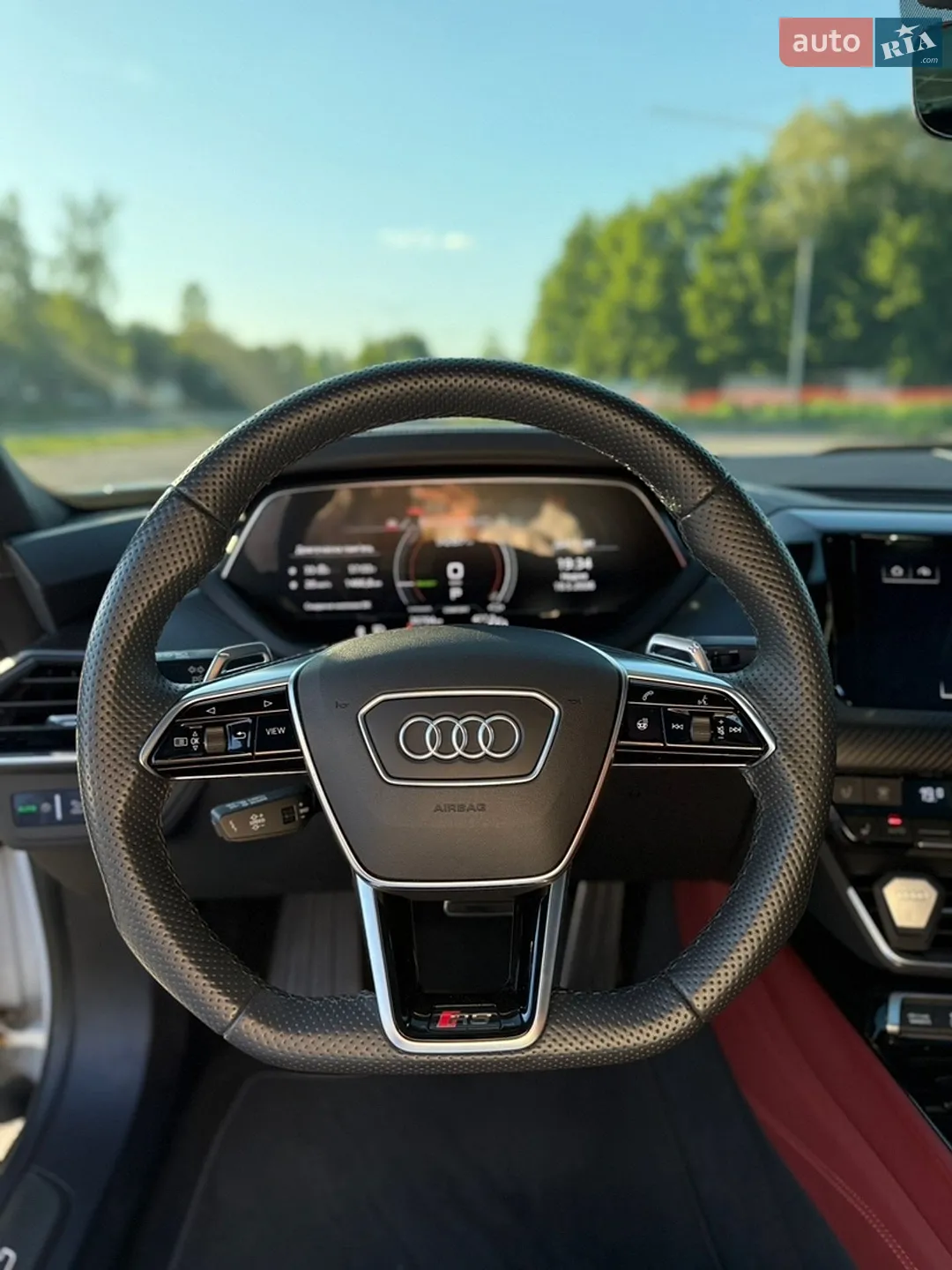 2022 Audi RS e-tron GT - мініатюра 29