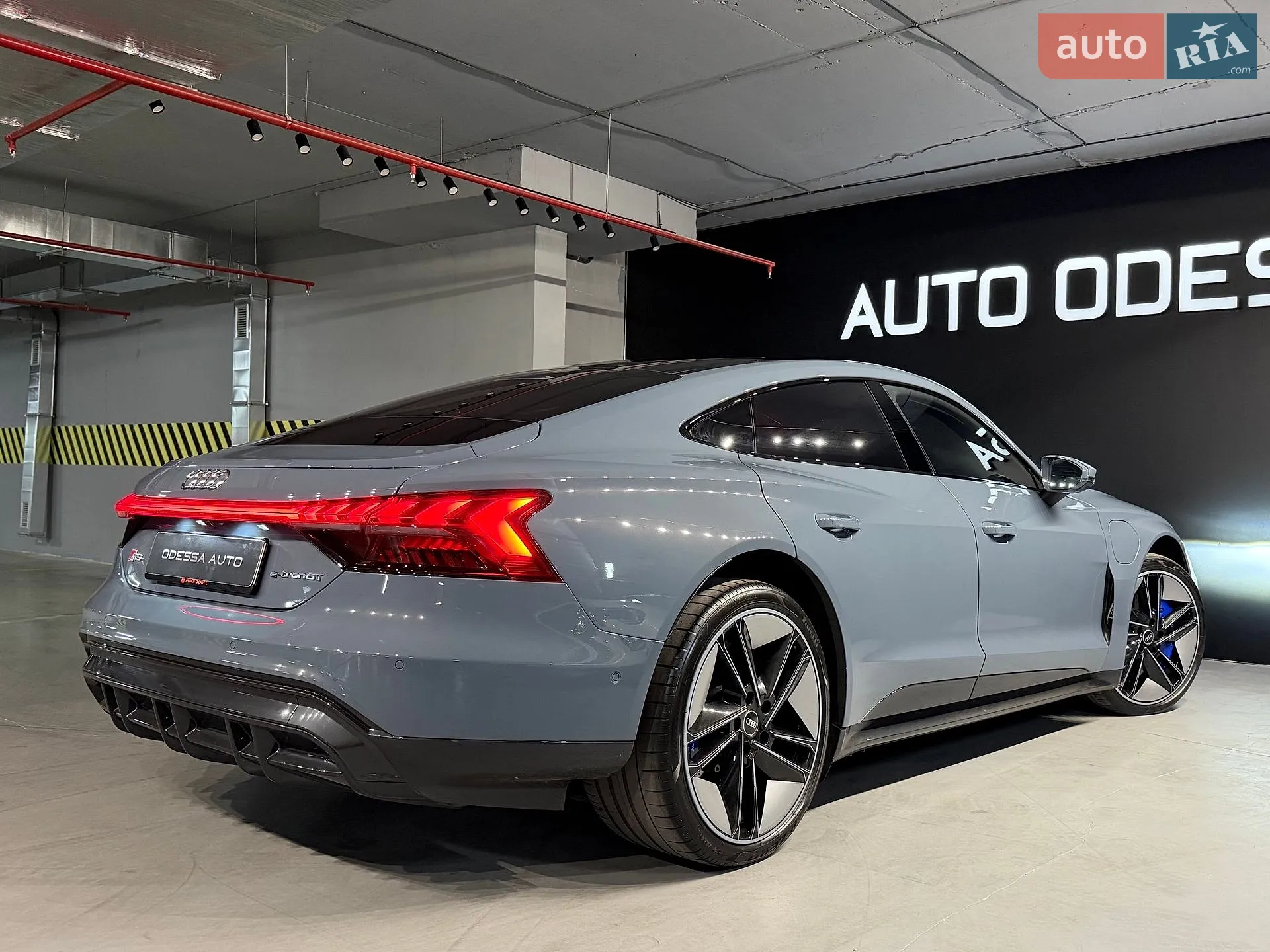 2022 Audi RS e-tron GT - мініатюра 10