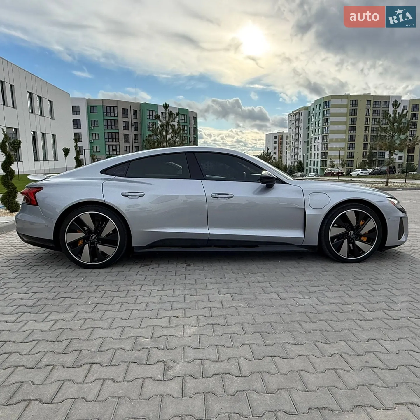 2022 Audi RS e-tron GT - мініатюра 6