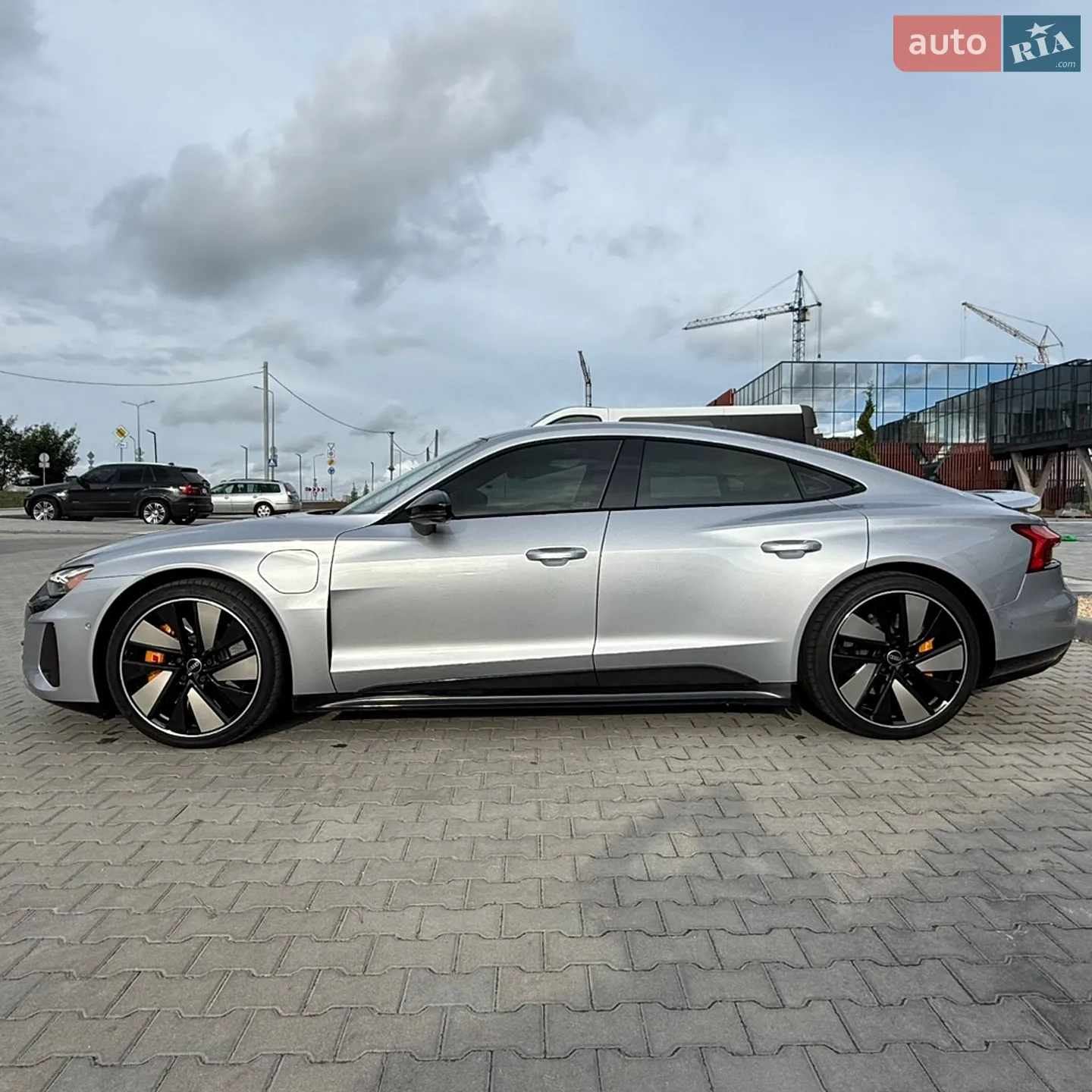 2022 Audi RS e-tron GT - мініатюра 11