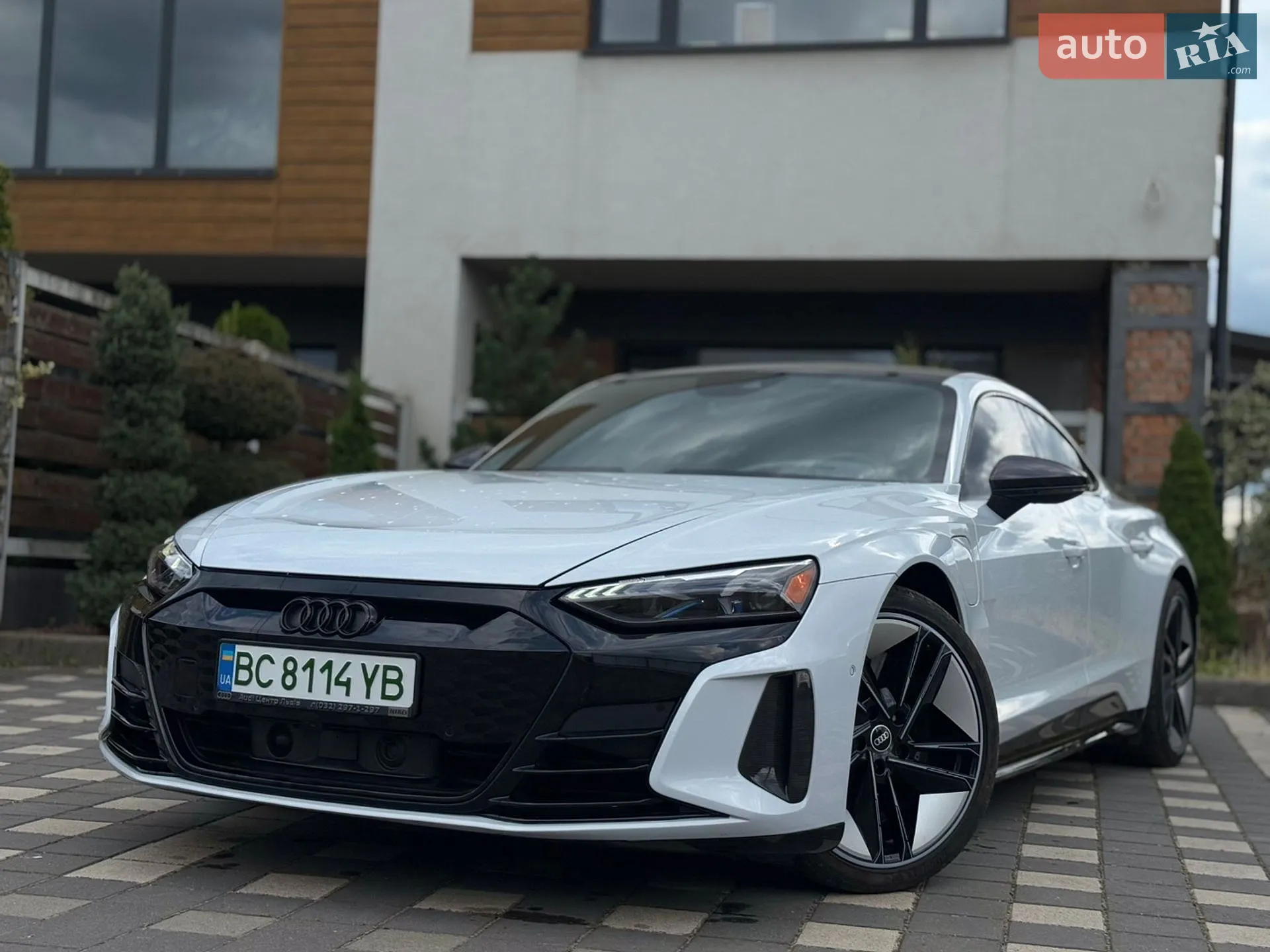 2021 Audi RS e-tron GT - мініатюра 3