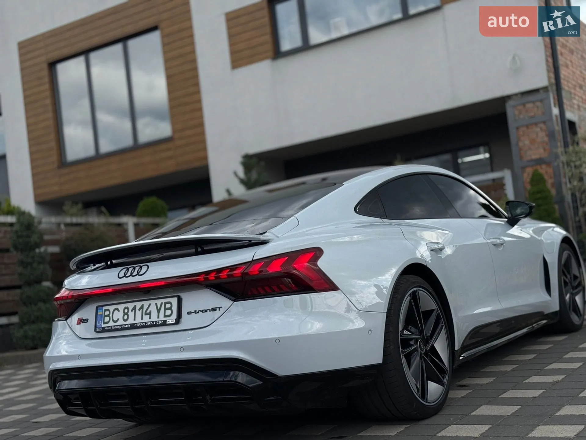 2021 Audi RS e-tron GT - мініатюра 30