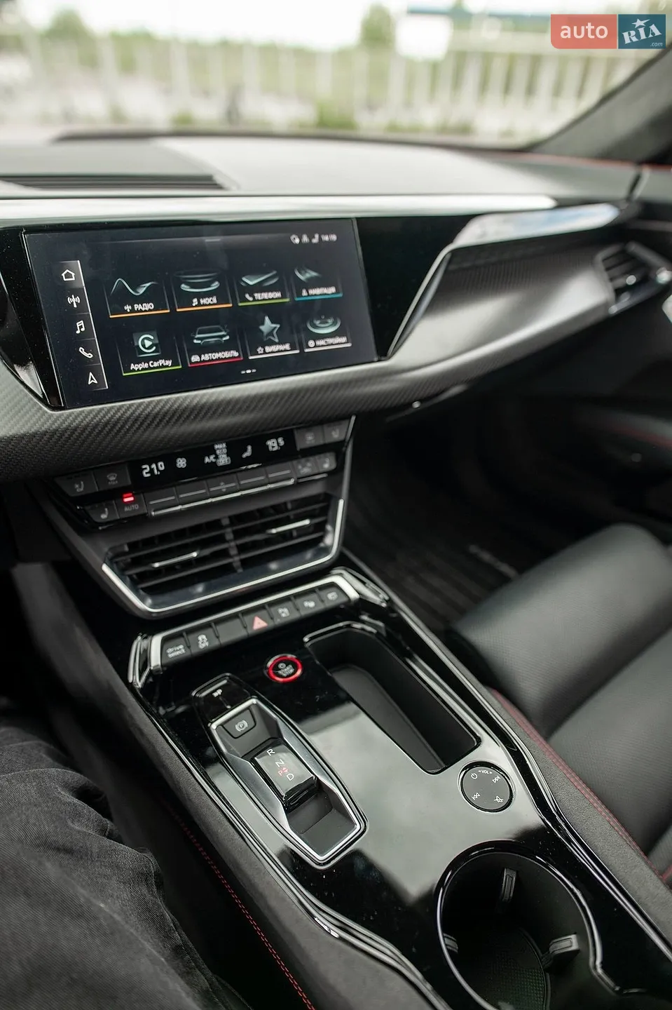 2022 Audi RS e-tron GT - мініатюра 40