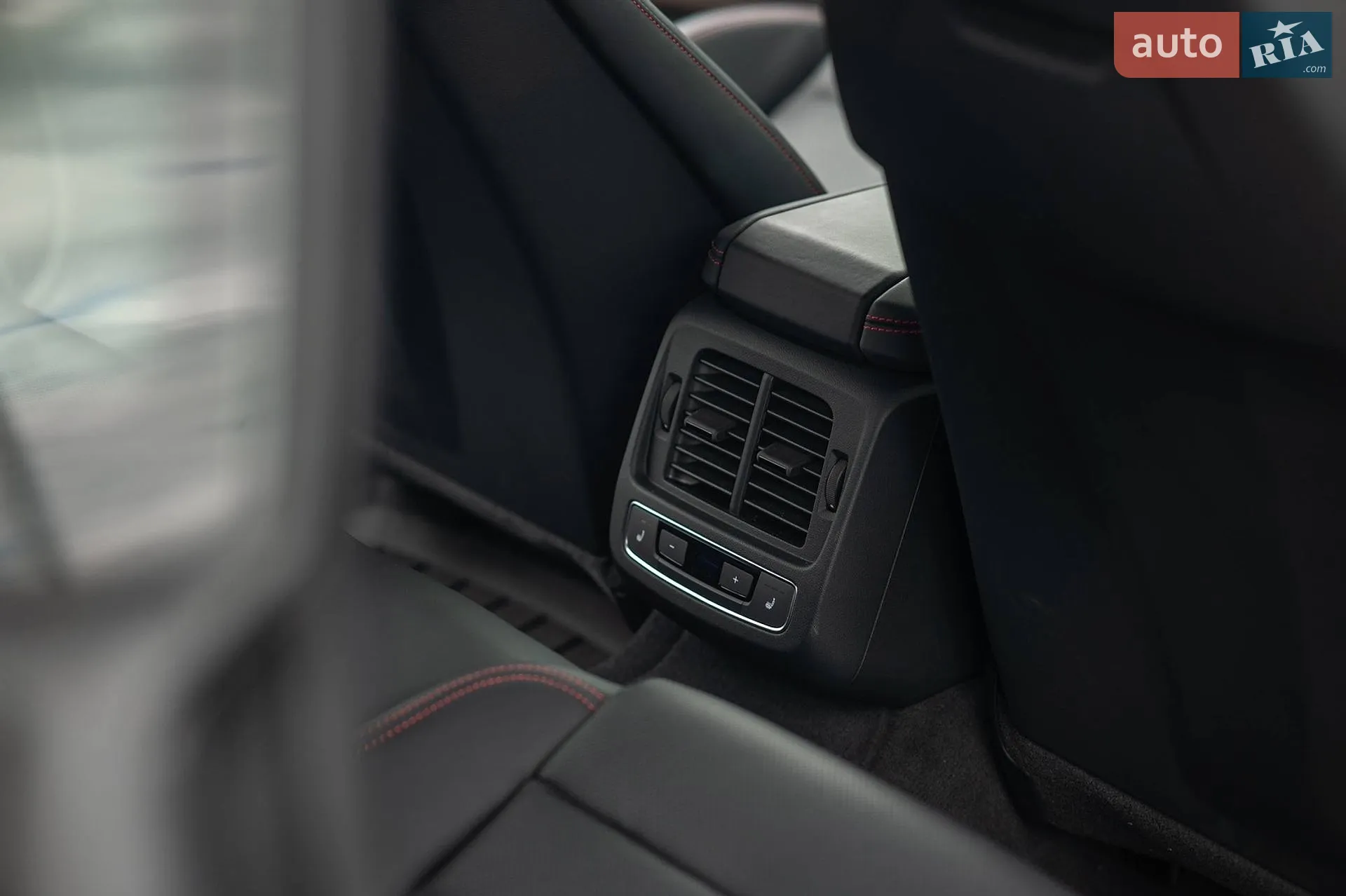 2022 Audi RS e-tron GT - мініатюра 45
