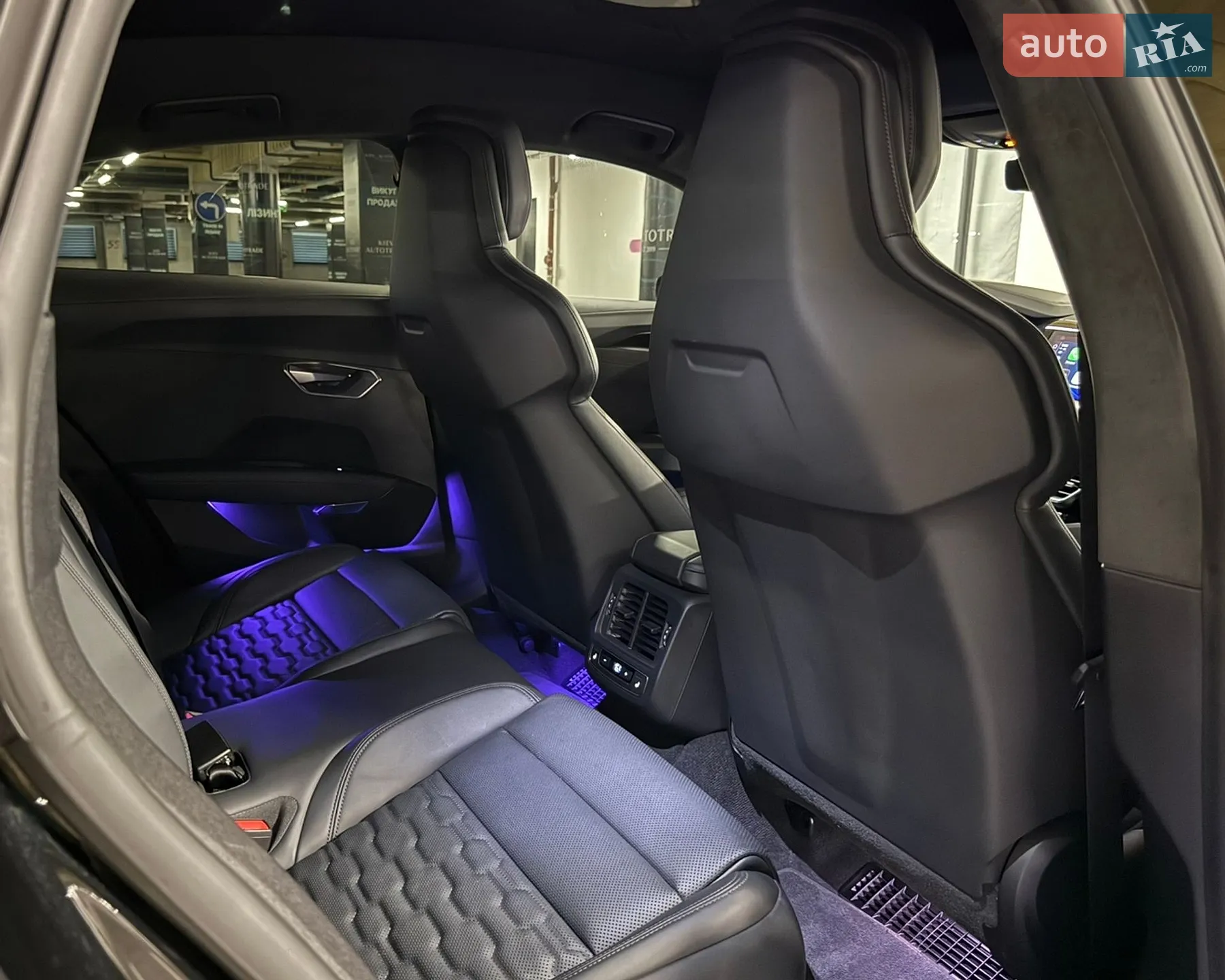 2024 Audi RS e-tron GT - мініатюра 48