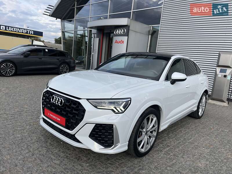 Внедорожник / Кроссовер Audi RS Q3 Sportback 2021 в Днепре