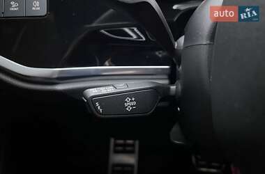 Внедорожник / Кроссовер Audi RS Q3 2019 в Львове