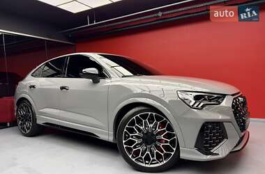 Внедорожник / Кроссовер Audi RS Q3 2023 в 
