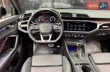 Внедорожник / Кроссовер Audi RS Q3 2023 в 