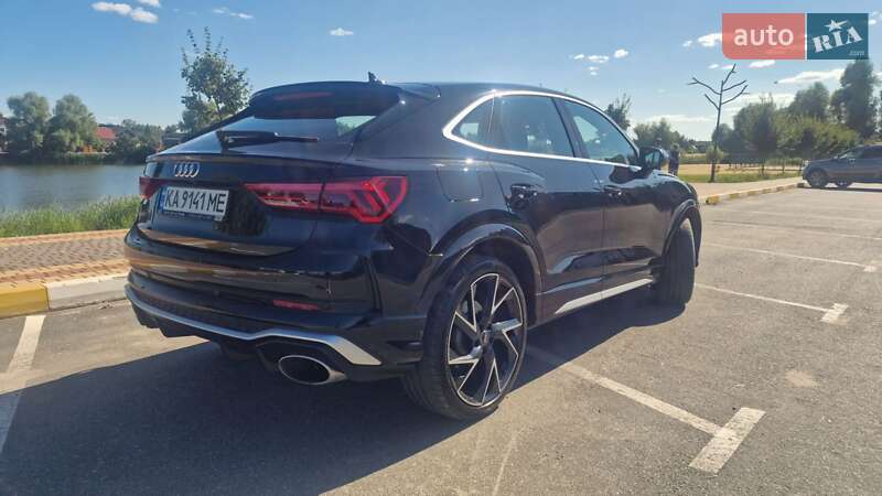 Позашляховик / Кросовер Audi RS Q3 2024 в Києві