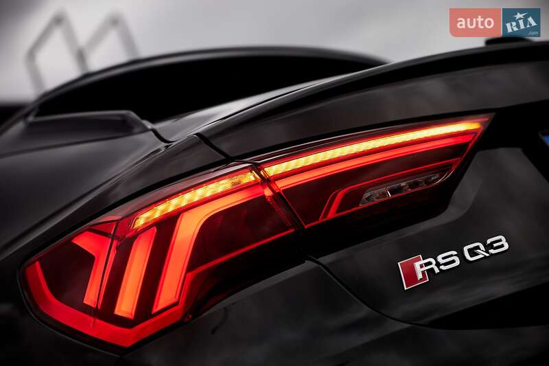 Позашляховик / Кросовер Audi RS Q3 2024 в Києві