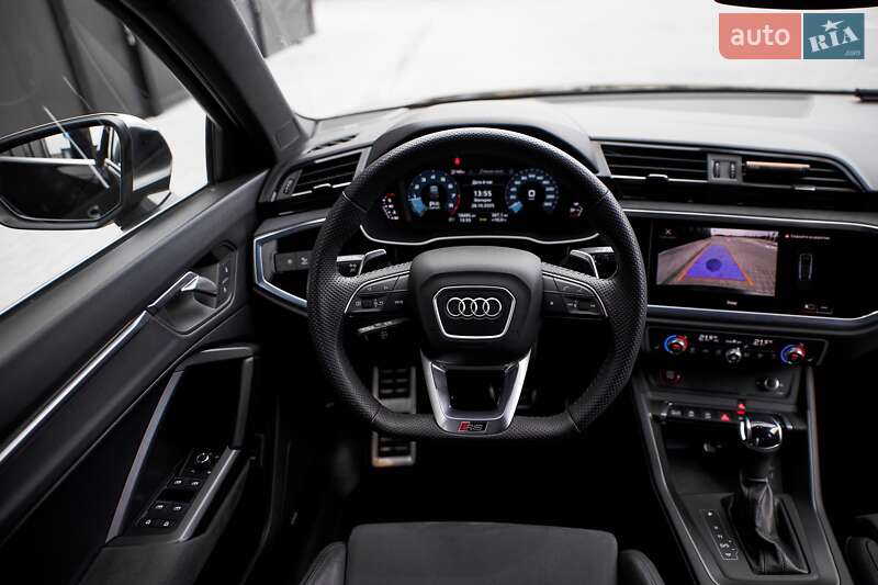 Позашляховик / Кросовер Audi RS Q3 2024 в Києві